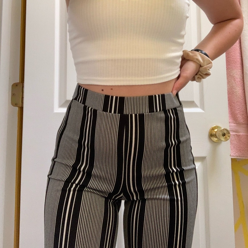 Striped long pants that are loose at the ends!